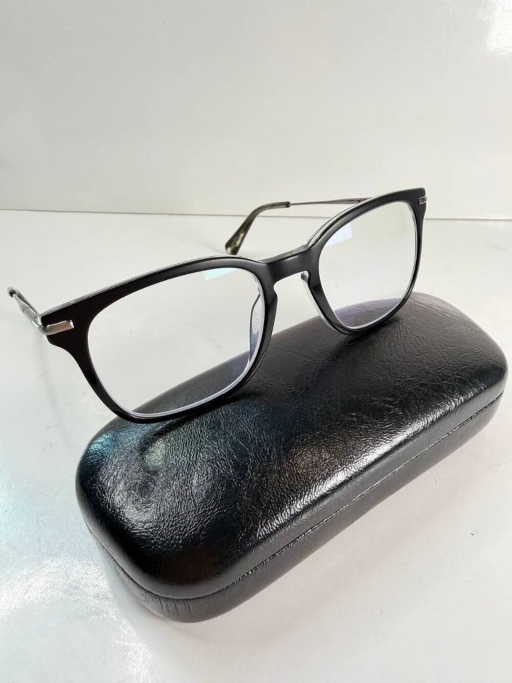 True Religion Eyeglasses – Stylish Black Frame – Excellent Condition